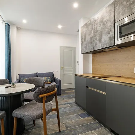 Maison Asteria 3*