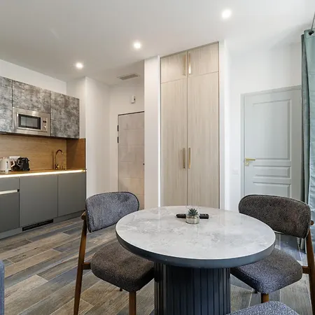 Ξενοδοχείο με διαμερίσματα Maison Asteria 3*