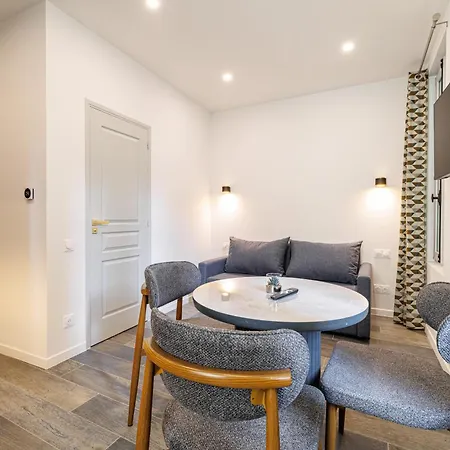 Ξενοδοχείο με διαμερίσματα Maison Asteria 3*