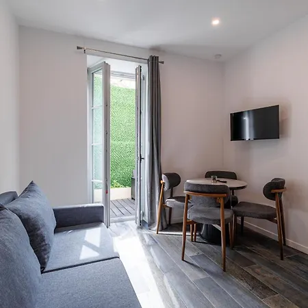 Ξενοδοχείο με διαμερίσματα Maison Asteria 3*