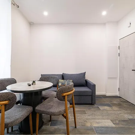 Maison Asteria 3*